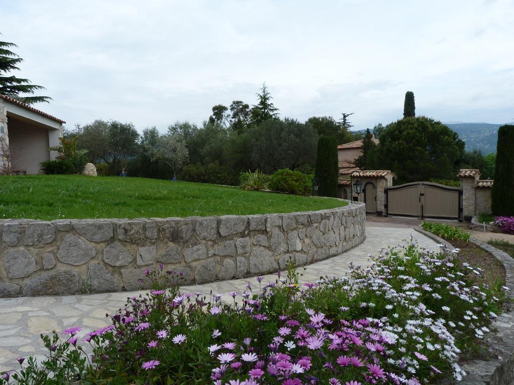 ホテルLa Bastide Des Senteurs Peymeinade エクステリア 写真