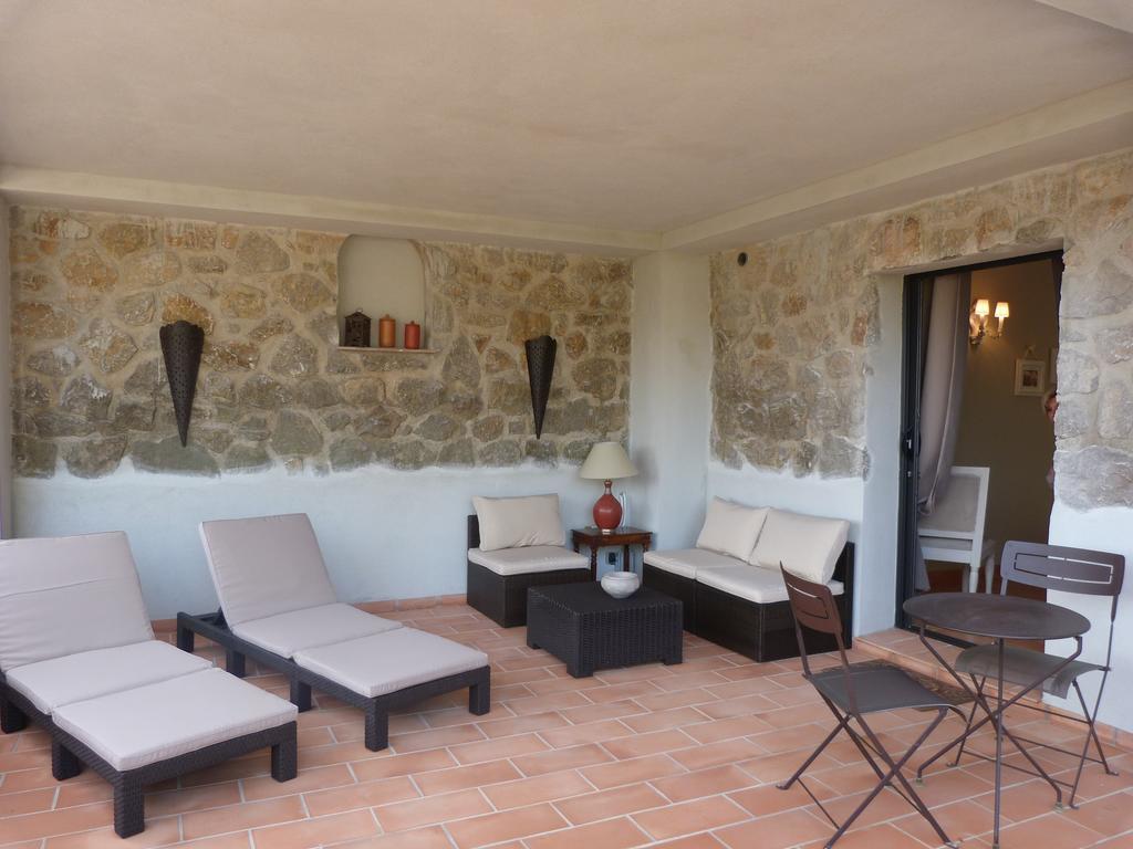 ホテルLa Bastide Des Senteurs Peymeinade エクステリア 写真